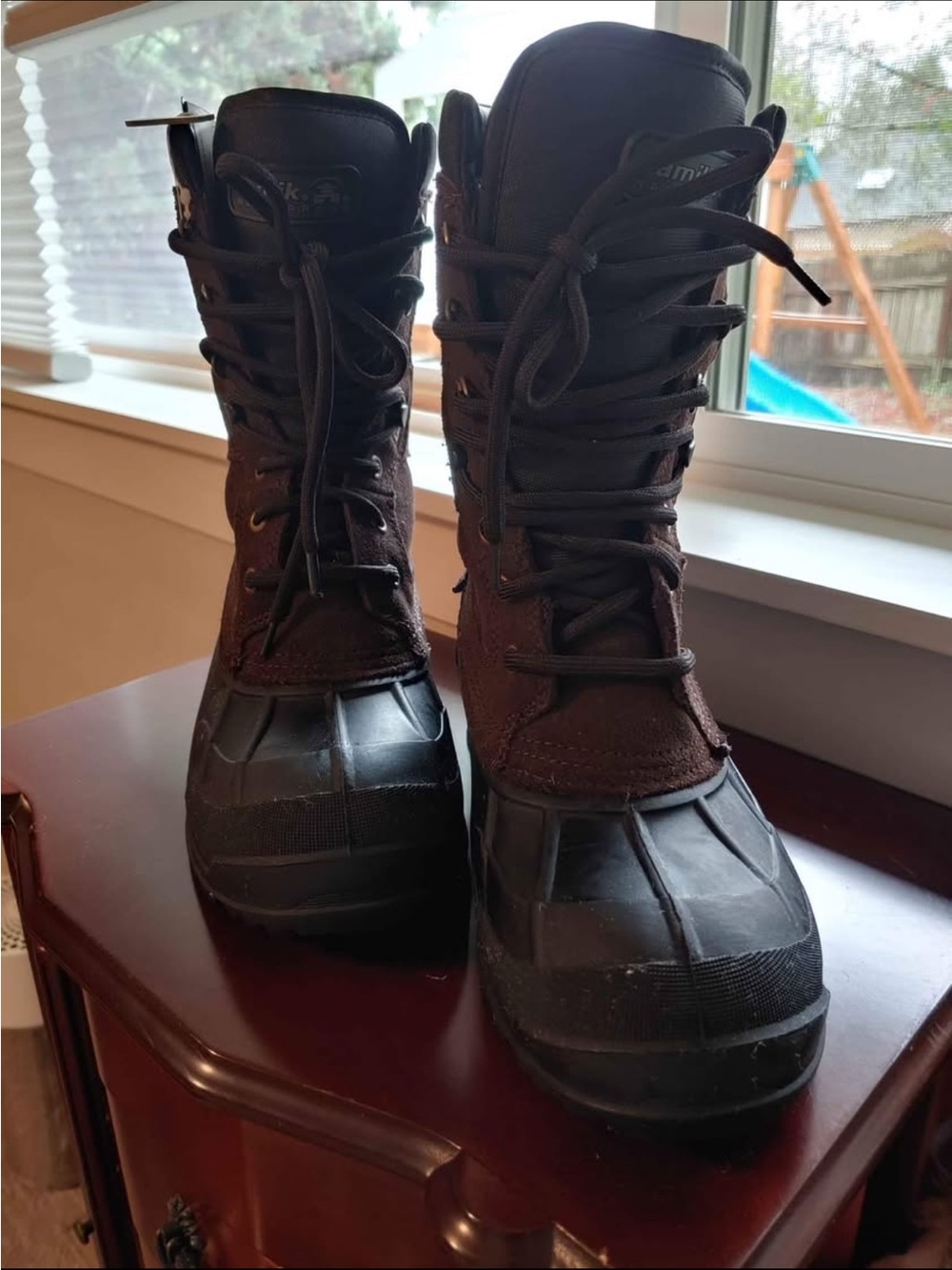 Kamik Men's Waterproof Leather Winter Boots.